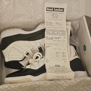 Jordan 11 Retro  Gratitude" Size 8 Men's White/Metallic Gold-Black CT8012-170